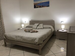 1 Schlafzimmer, Bügeleisen/Bügelbrett, Reisekinderbett, WLAN