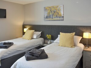 2 chambres, accès au Wi-Fi (inclus), literie fournie