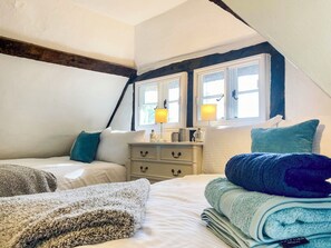 2 bedrooms, free WiFi, bed sheets