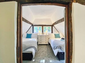 2 bedrooms, free WiFi, bed sheets