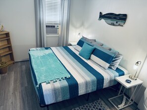 2 makuuhuonetta, työpöytä, silitysrauta/-lauta, Wi-Fi