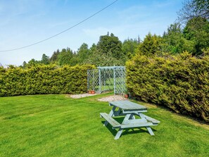 Outdoor dining - 3 bedroom accommodation in Forres (Forres)