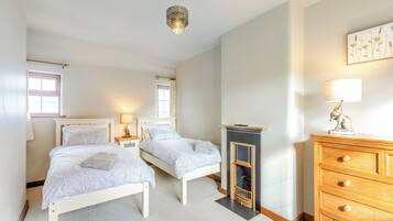 3 makuuhuonetta, ilmainen Wi-Fi, vuodevaatteet