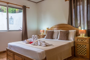 2 bedrooms, in-room safe, iron/ironing board, travel cot