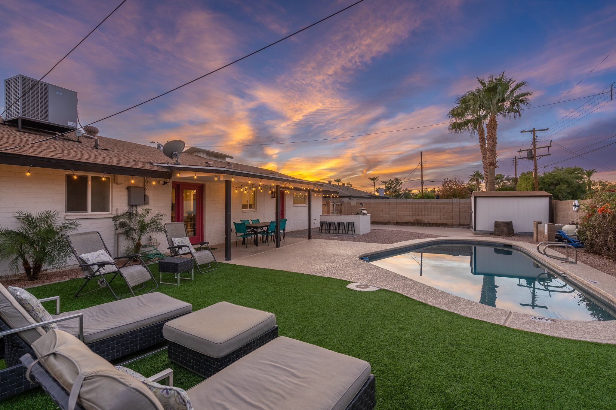 5 mins to Old Town - Heated Pool