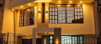 Exc. ubicación sur cali cerca Clínicas de estética, C comerciales. Restaurantes