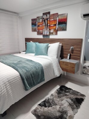 2 chambres, fer et planche à repasser, Wi-Fi gratuit, draps fournis