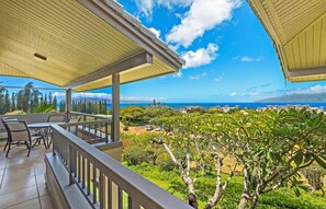 Property grounds - Panoramic Ocean Views - Rare Kapalua Ridge Villa (Lahaina)