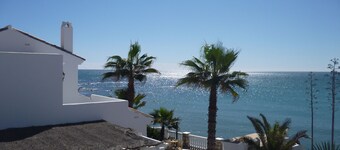 Fantastic Beachfront Apt El Faro - Arkadia Beach 8