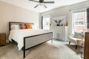 2 chambres, fer et planche à repasser, lit parapluie, Wi-Fi