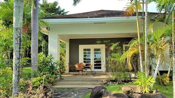 In-room safe, desk, laptop workspace, blackout drapes