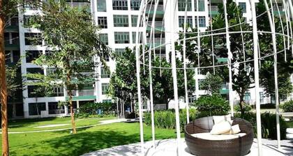 NestHome JB City (Pool view) 3 bedroom suites