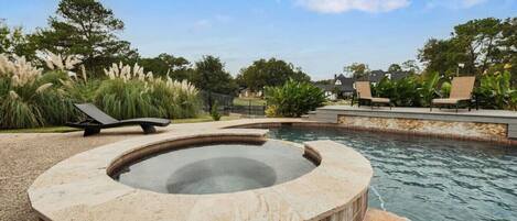 Piscine couverte, piscine chauffée