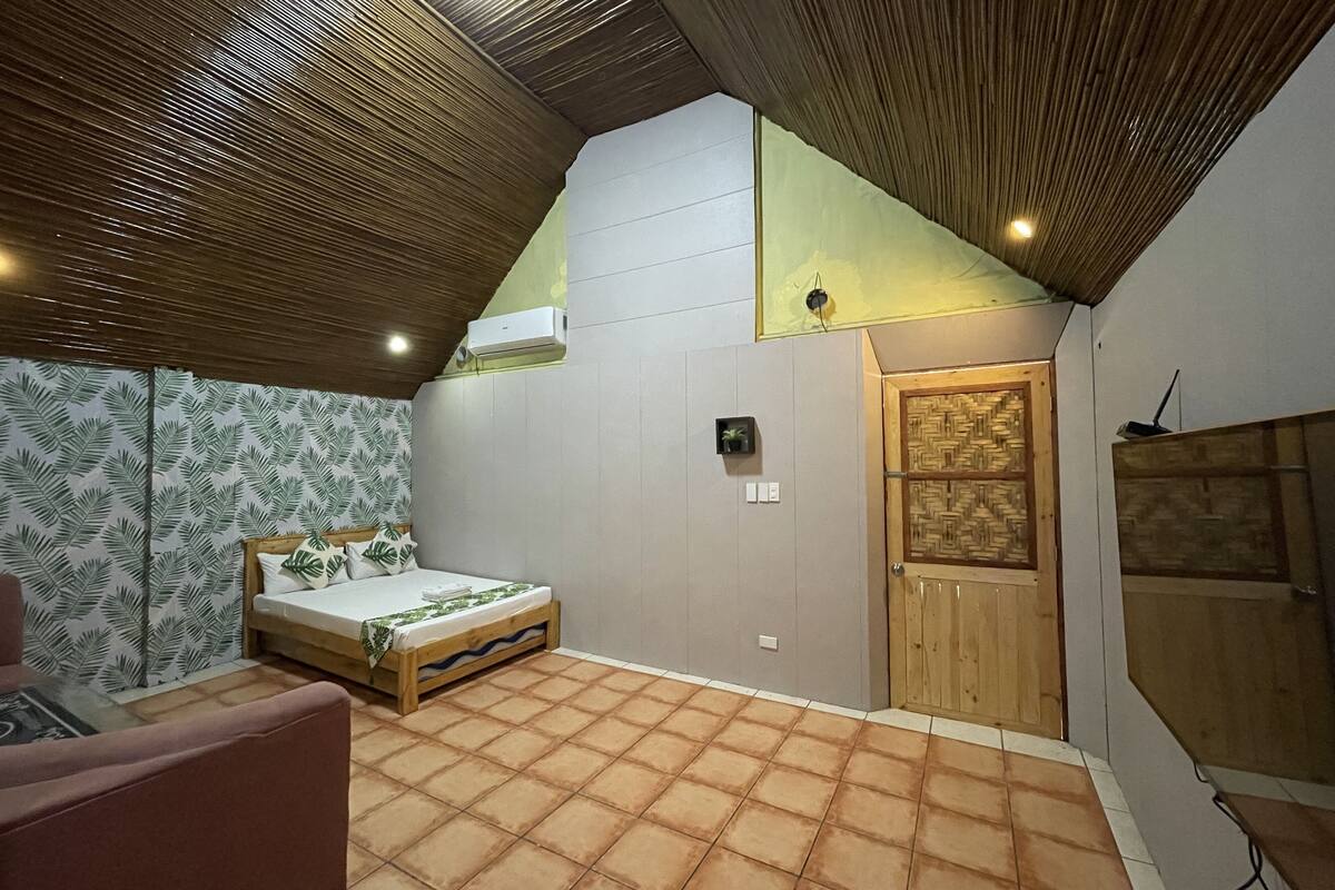 room | minibar, bed sheets