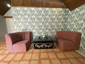 Habitación | Minibar y ropa de cama