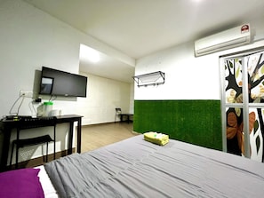 Deluxe Double Room | Free WiFi