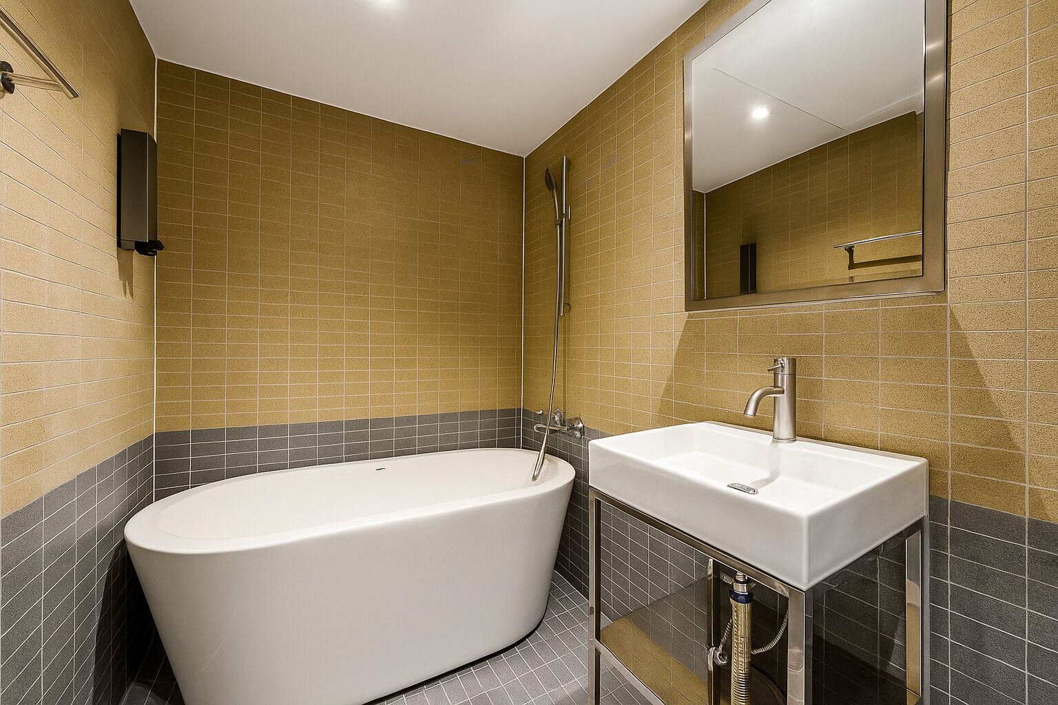 Deluxe Double Room | Private spa tub