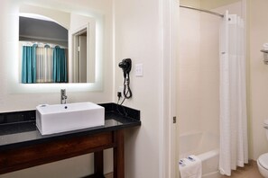 Hair dryer, towels - Your Relaxing Getaway Awaits! 4 Comfortable Units, w/ Kitchen, Free Parking (Spring)