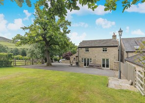 Exterior - The Old Barn Cottage (Glossop)