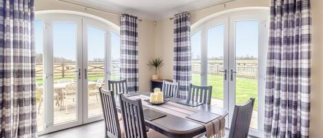 تناول الطعام