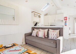 Living area - Boutique style beach hut ideal for romantic getaways for all occasions. (Hele Bay, Ilfracombe)