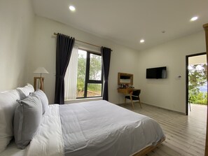 Habitación doble superior | Escritorio, espacio para trabajar con laptop y wifi gratis