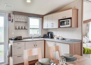 Fridge, oven, stovetop, toaster