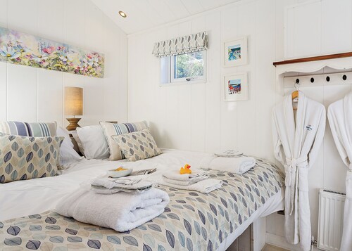 Driftwood Premier Sea View Cabin