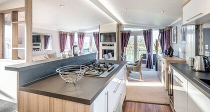 Criffel Hilltop Lodge