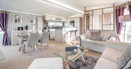 Criffel Hilltop Lodge