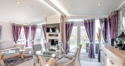 Criffel Hilltop Lodge