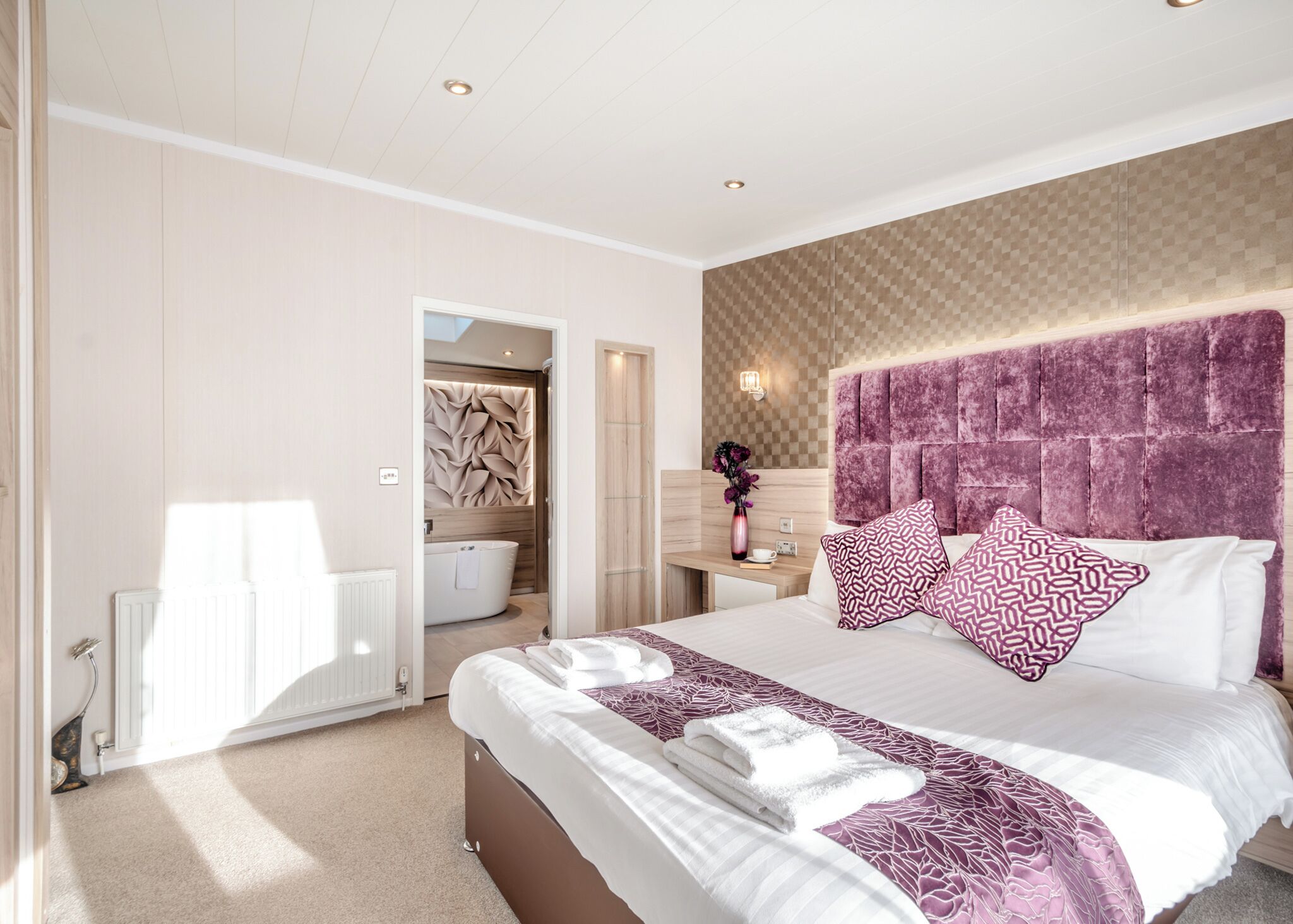 2 bedrooms