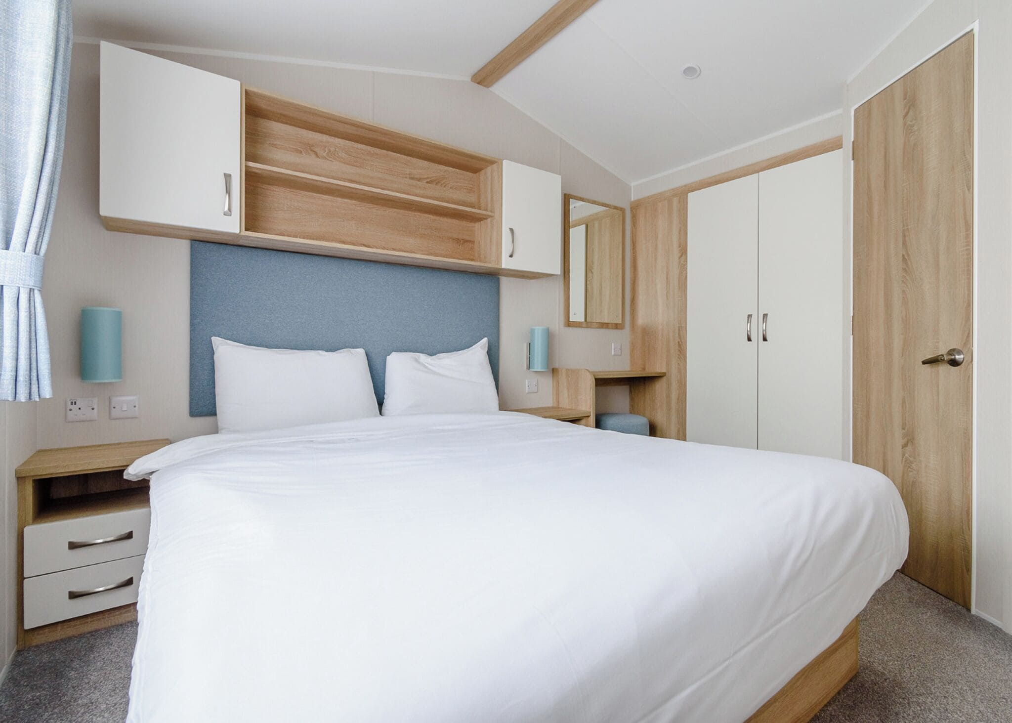 2 bedrooms