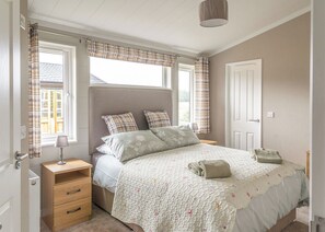 2 bedrooms - Brand new for 2023. Luxury lodge with a stylish finish. (Downham Market)