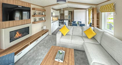 3 bedroom accommodation in Laurenkirk