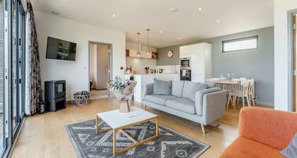 1 bedroom accommodation in Lewes