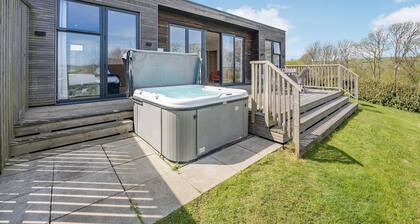 2 bedroom accommodation in Lewes