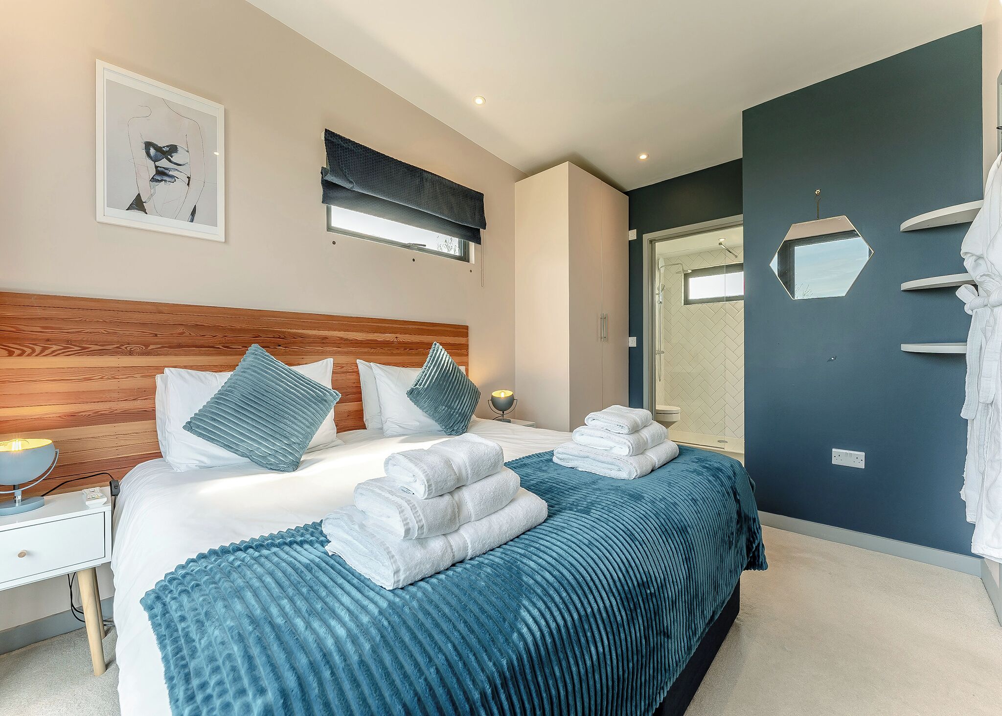 2 bedrooms, free WiFi