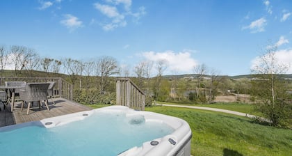 2 bedroom accommodation in Lewes