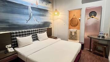 Superior Double Bed Room | Hypo-allergenic bedding, individually decorated, desk, laptop workspace