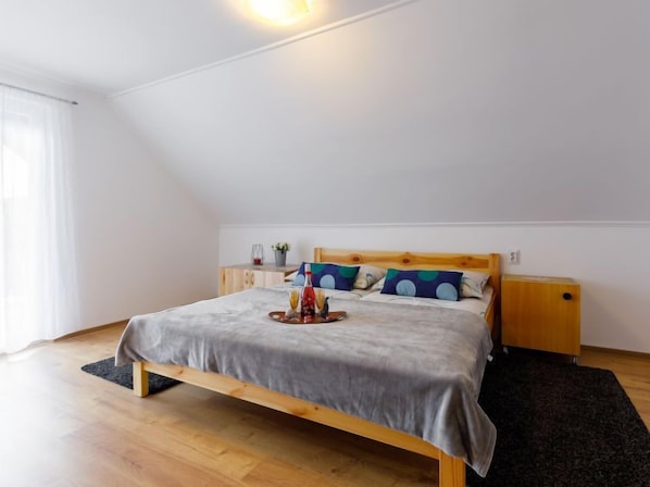 5 bedrooms, Internet - Pioneer by Interhome (Balatonfenyves)