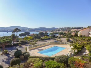 Pool - Les Coraux by Interhome (Agay Saint Raphael)