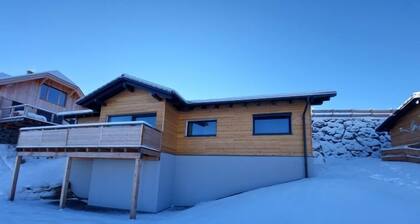 Diamondsky by Interhome