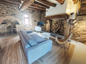 TV, fireplace - Arbenn 1 by Interhome (Tréguier)