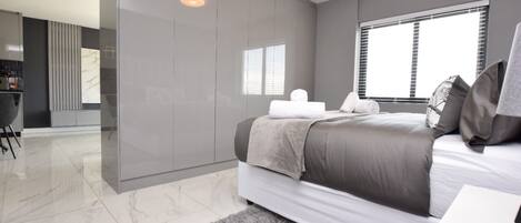 1 chambre, fer et planche à repasser, Wi-Fi gratuit, draps fournis