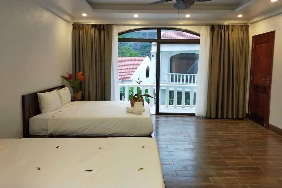 1 bedroom, premium bedding, pillow-top beds, minibar