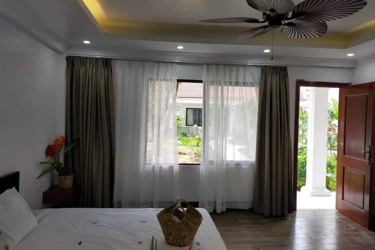 1 bedroom, premium bedding, pillow-top beds, minibar