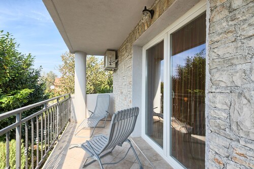 Villa Andi Terrace, Wi-fi, dishwasher, washing machine, parking, 3 min beach