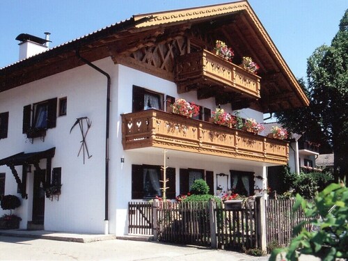 Spacious 2-room apartment in the heart of Partenkirchen