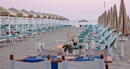 Rooftop Versilia, Casa Glicine near the sea